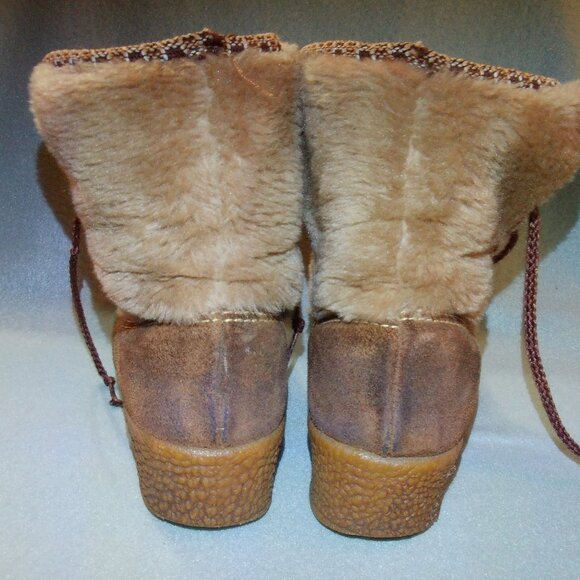VTG Snowland Faux Fur Boots Size 6- BohoStyle - Picture 4 of 7
